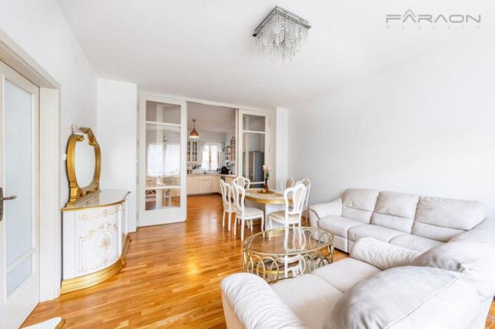 Prodej bytu 4+1, Praha - Smíchov, Stroupežnického, 105 m2