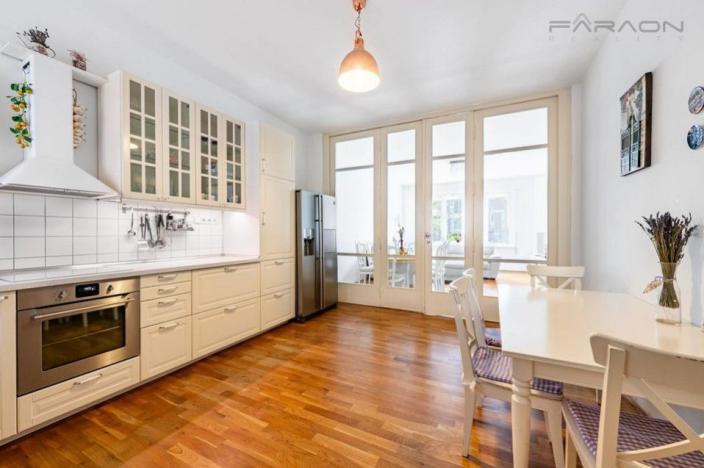 Prodej bytu 4+1, Praha - Smíchov, Stroupežnického, 105 m2