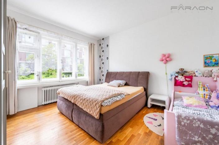 Prodej bytu 4+1, Praha - Smíchov, Stroupežnického, 105 m2