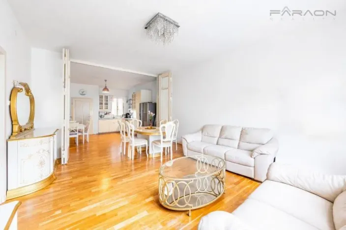 Prodej bytu 4+1, Praha - Smíchov, Stroupežnického, 105 m2