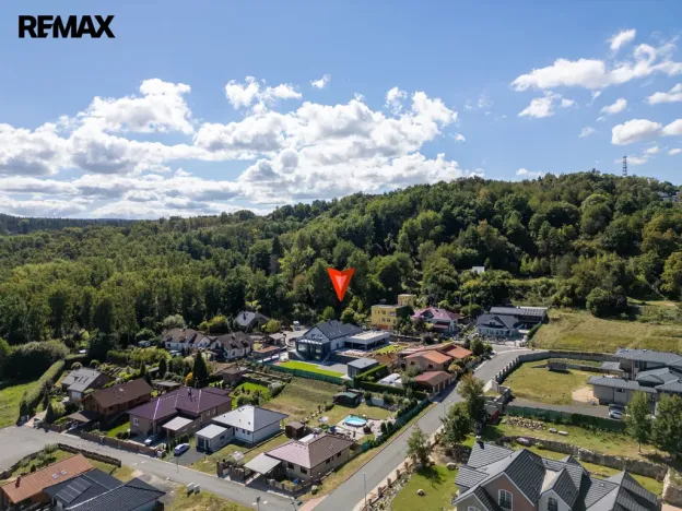 Prodej pozemku pro bydlení, Jenišov, 2129 m2