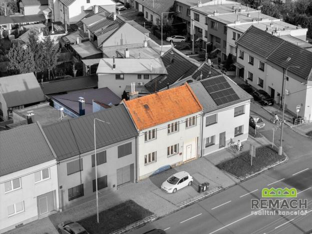 Prodej rodinného domu, Staré Město, Velkomoravská, 216 m2