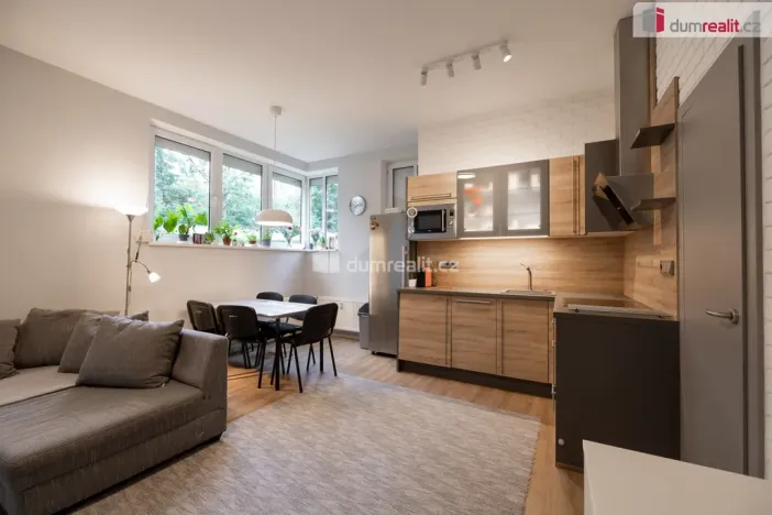 Prodej bytu 2+kk, Praha - Košíře, Zahradníčkova, 54 m2