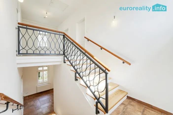 Prodej rodinného domu, Mariánské Lázně - Úšovice, Palackého, 420 m2