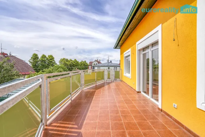 Prodej rodinného domu, Mariánské Lázně - Úšovice, Palackého, 420 m2