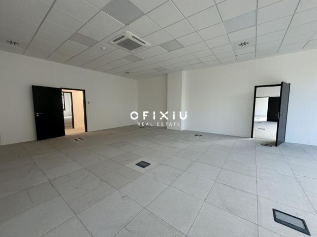 Pronájem kanceláře, Brno, Botanická, 481 m2