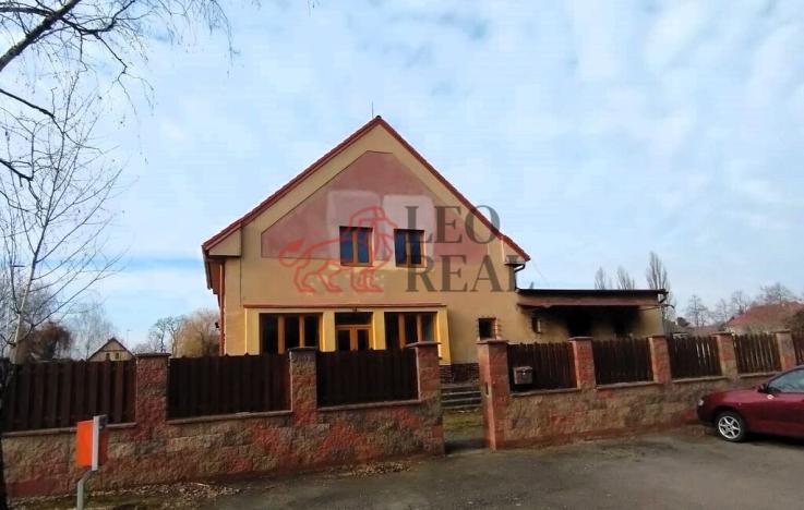 Prodej vícegeneračního domu, Český Brod - Štolmíř, 600 m2