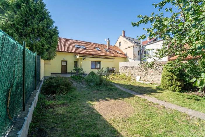 Prodej bytu 3+kk, Týnec nad Labem, Masarykovo náměstí, 68 m2