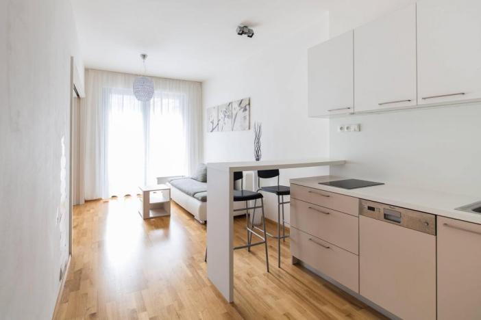 Pronájem bytu 2+kk, Praha - Michle, Baarova, 44 m2