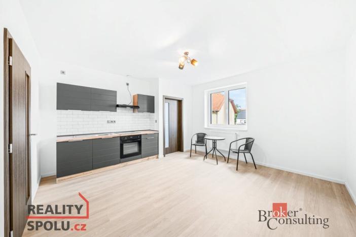 Pronájem bytu 2+kk, Břasy, 40 m2