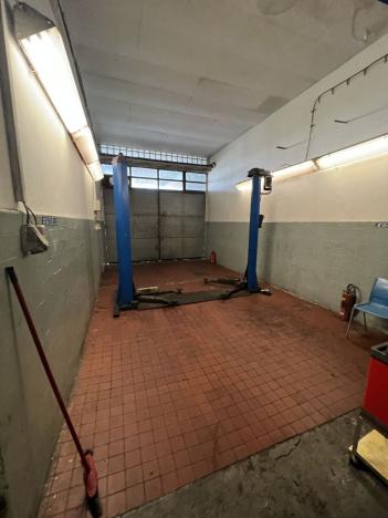 Prodej komerční nemovitosti, Praha - Břevnov, Diskařská, 700 m2