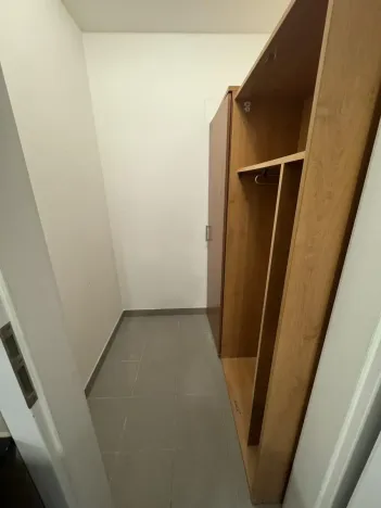 Prodej bytu 2+kk, Praha - Letňany, Třinecká, 51 m2