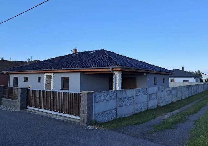Prodej rodinného domu, Zálezlice, 167 m2