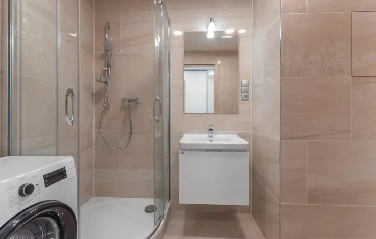 Pronájem bytu 1+kk, Praha - Vysočany, Bassova, 28 m2