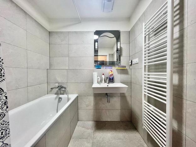 Pronájem bytu 3+kk, Praha - Malešice, Počernická, 73 m2