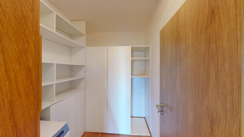 Pronájem bytu 3+kk, Praha - Žižkov, Olšanská, 98 m2