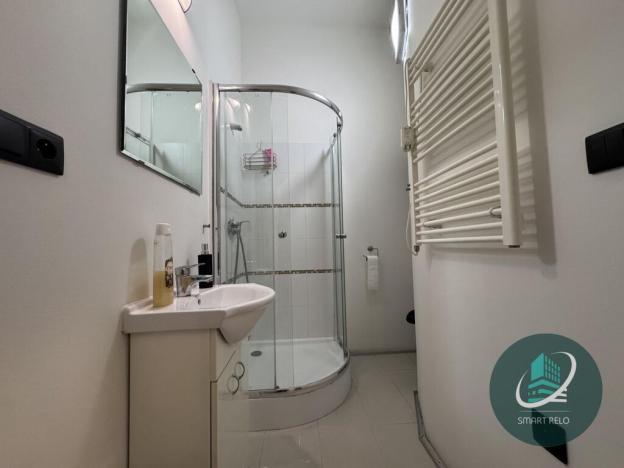 Pronájem obchodního prostoru, Praha - Libeň, Na žertvách, 55 m2