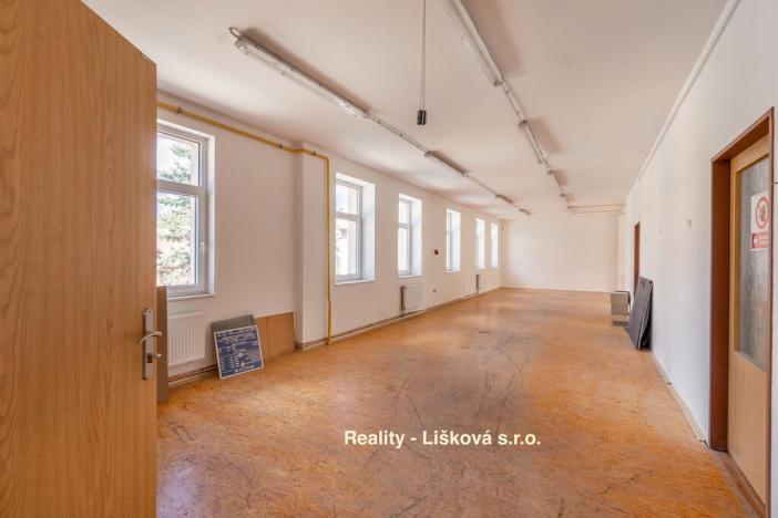 Pronájem výrobních prostor, Libouchec, 261 m2