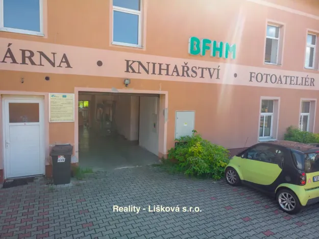 Pronájem výrobních prostor, Libouchec, 261 m2