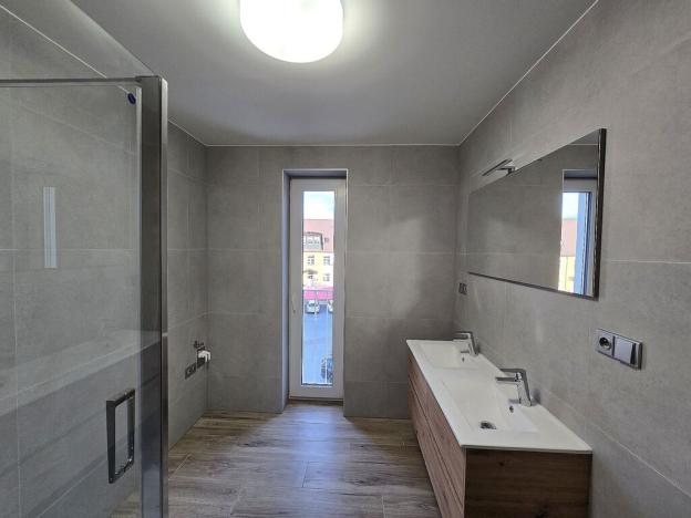 Pronájem bytu 3+kk, Plzeň, Na Rybníčku, 90 m2