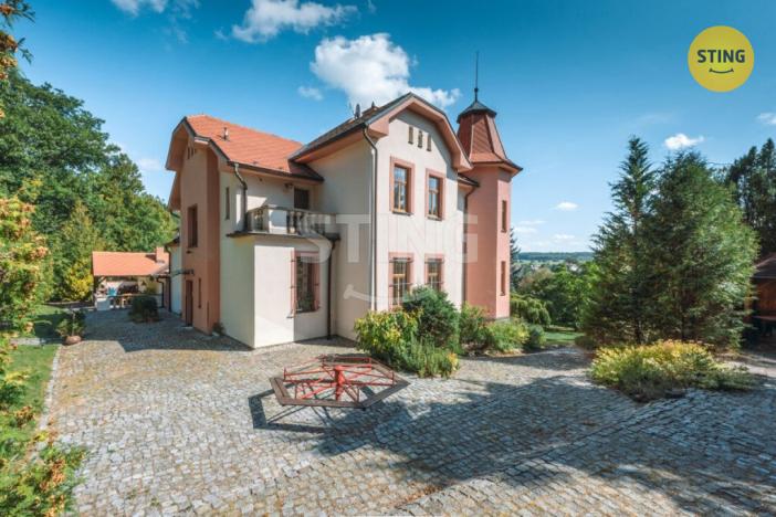 Prodej rodinného domu, Hroubovice, 500 m2