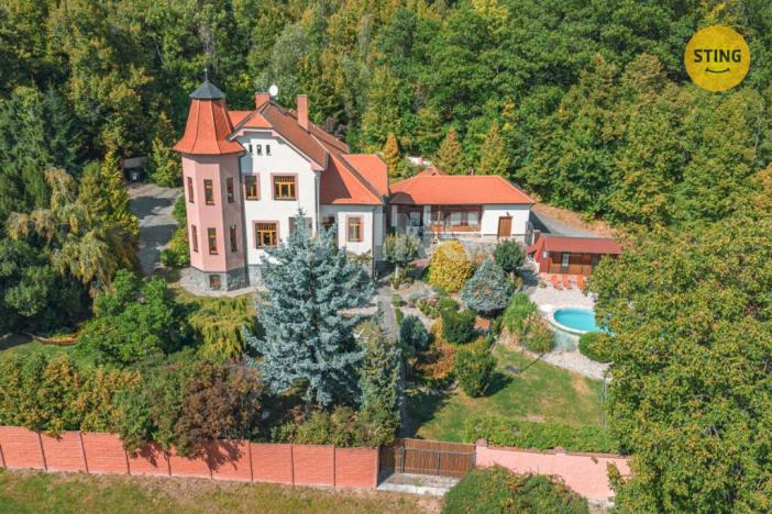 Prodej rodinného domu, Hroubovice, 500 m2