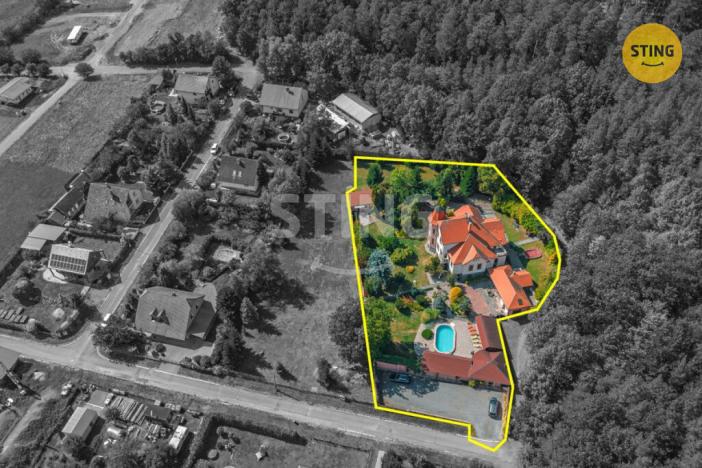 Prodej rodinného domu, Hroubovice, 500 m2