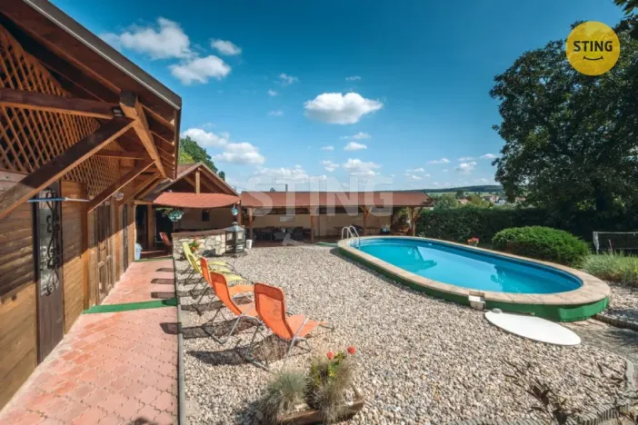 Prodej rodinného domu, Hroubovice, 500 m2