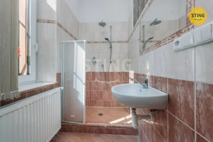 Prodej rodinného domu, Hroubovice, 500 m2