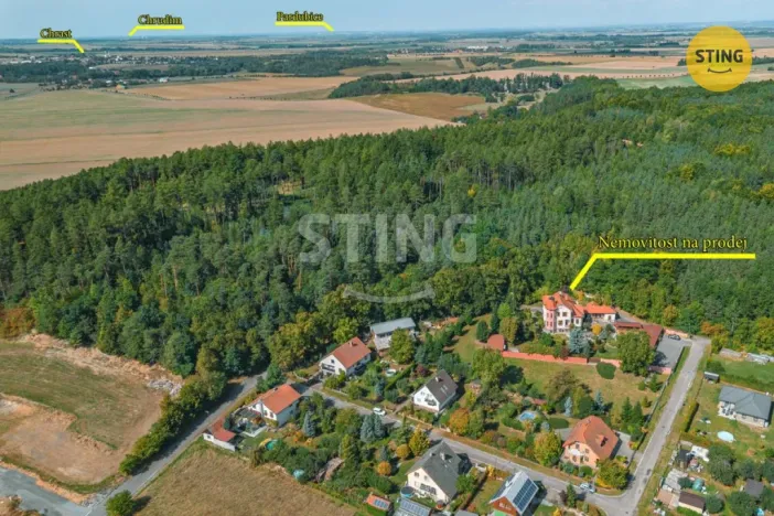 Prodej rodinného domu, Hroubovice, 500 m2