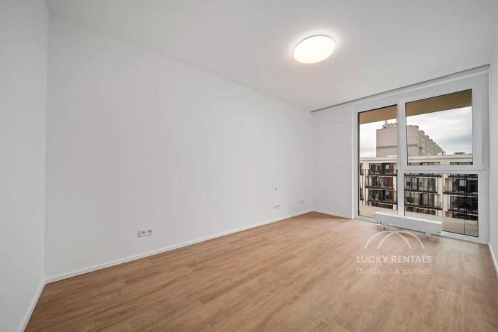 Pronájem bytu 1+kk, Praha - Chodov, Líbalova, 32 m2