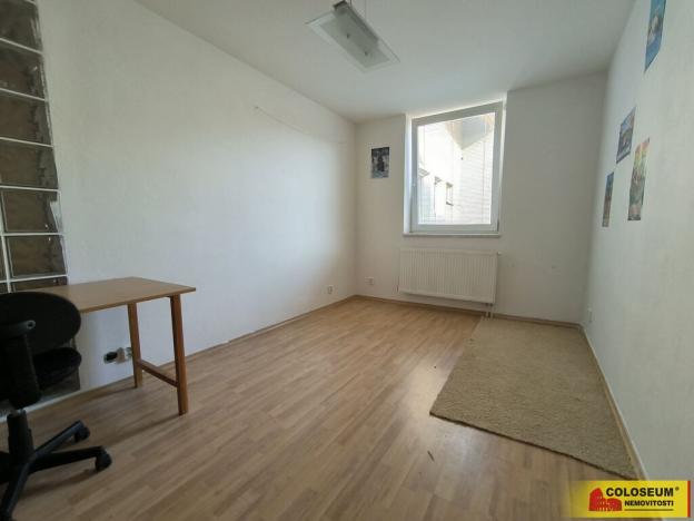 Pronájem kanceláře, Boskovice, 150 m2