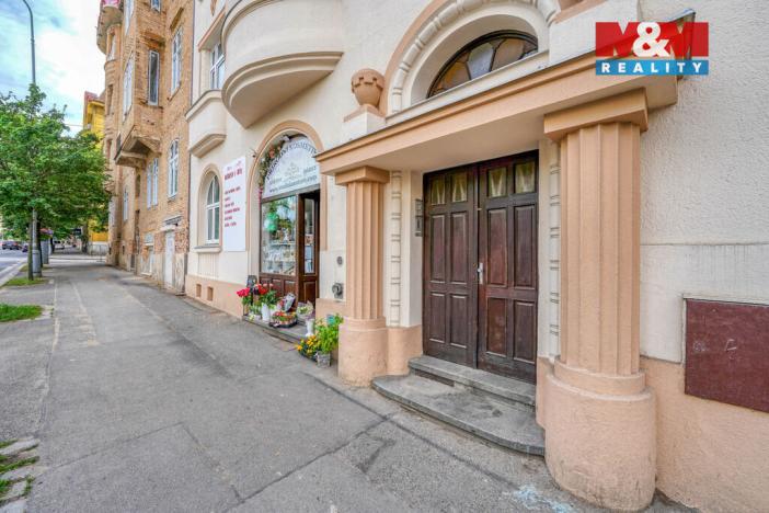 Pronájem bytu 3+1, Plzeň - Jižní Předměstí, Klatovská třída, 100 m2