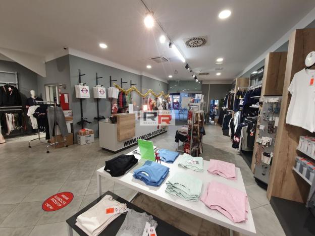 Pronájem obchodního prostoru, Olomouc, 28. října, 438 m2