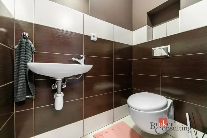 Prodej bytu 3+kk, Bašť, Bořanovická, 71 m2