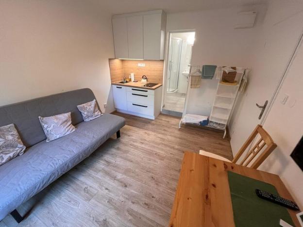 Pronájem bytu 1+kk, Brno, Chudobova, 16 m2