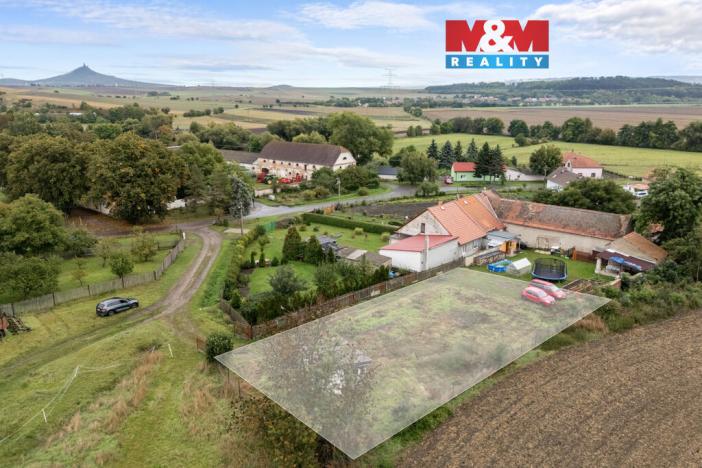 Prodej pozemku pro bydlení, Koštice - Vojničky, 878 m2