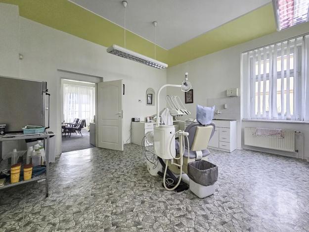 Pronájem ordinace, Duchcov, Tyršova, 295 m2