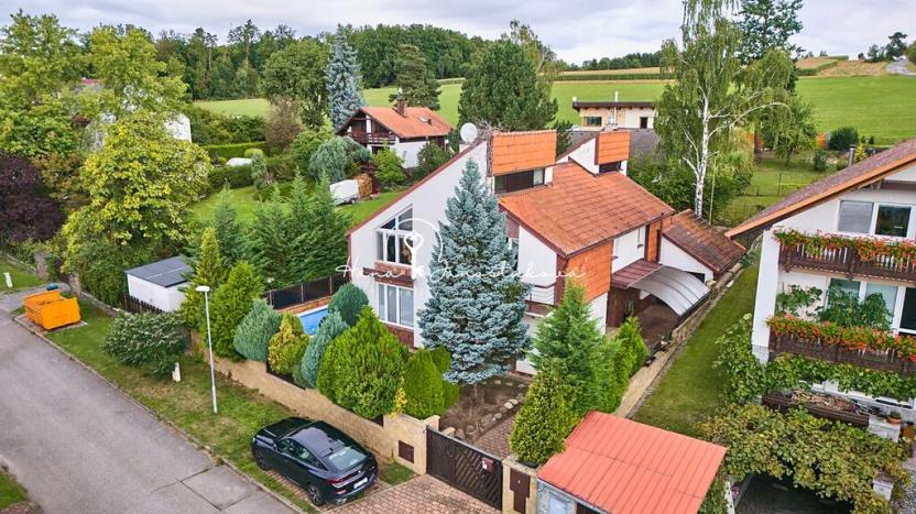 Prodej rodinného domu, Hrdějovice, Zahradní, 203 m2