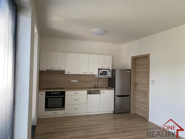 Pronájem bytu 1+kk, Zlín, 35 m2