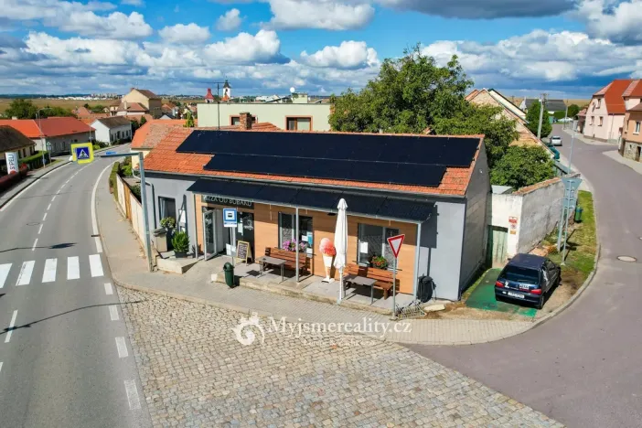 Prodej restaurace, Kuchařovice, 8.Května, 114 m2