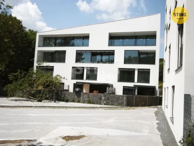 Prodej bytu 2+kk, Ostrava, Na Burni, 70 m2