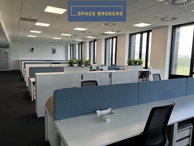 Pronájem kanceláře, Praha - Karlín, Rohanské nábřeží, 700 m2