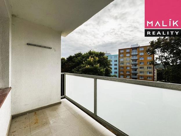 Prodej bytu 4+1, Karlovy Vary, Krušnohorská, 84 m2