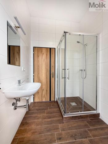 Pronájem bytu 3+kk, Osek, Tovární, 70 m2