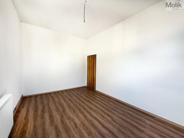 Pronájem bytu 3+kk, Osek, Tovární, 70 m2