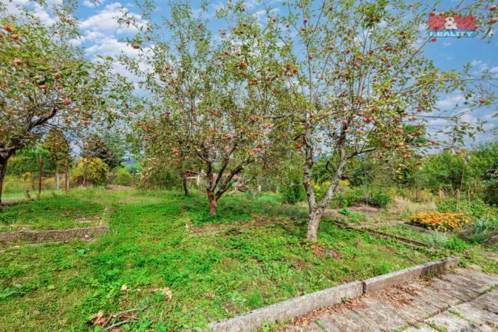 Prodej zahrady, Karlovy Vary, Hřbitovní, 510 m2