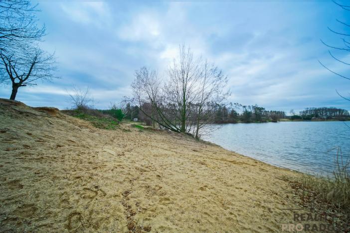 Pronájem rybníku, Přelouč - Mělice, 207 m2