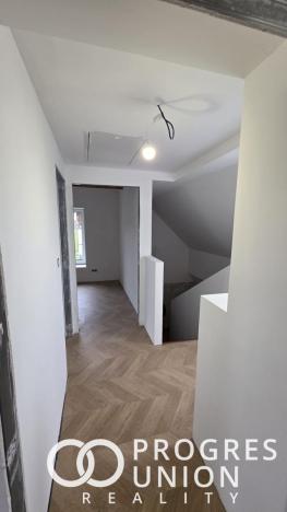 Prodej rodinného domu, Hodslavice, 180 m2