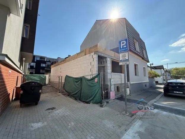Prodej rodinného domu, Praha, Za Vackovem, 116 m2